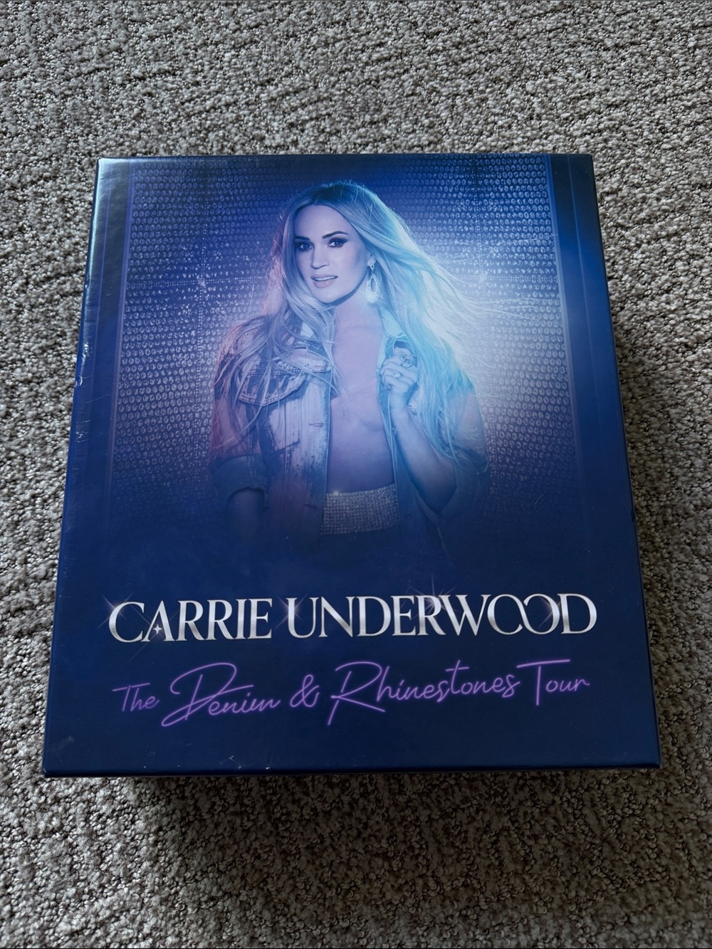 Carrie Underwood "The Denim & Rhinestones Tour" Box Set - Blue